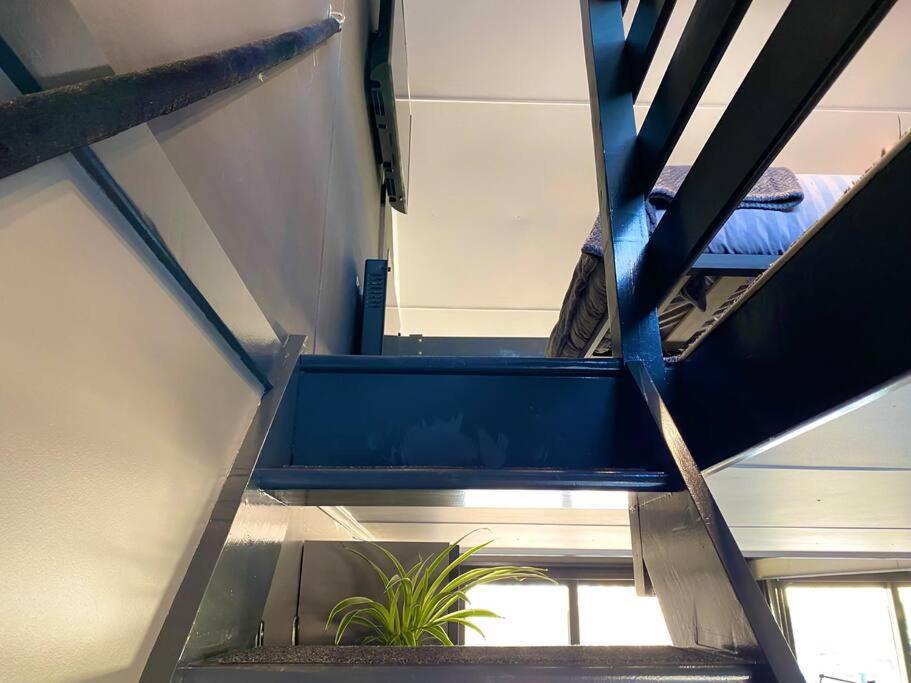 Seascape - Floating Home At Brighton Marina With Free Parking المظهر الخارجي الصورة